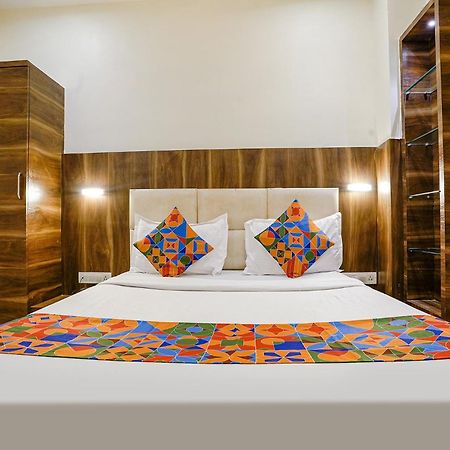 Fabexpress Abad Inn - 700M From Gateway Of India Bombay Esterno foto