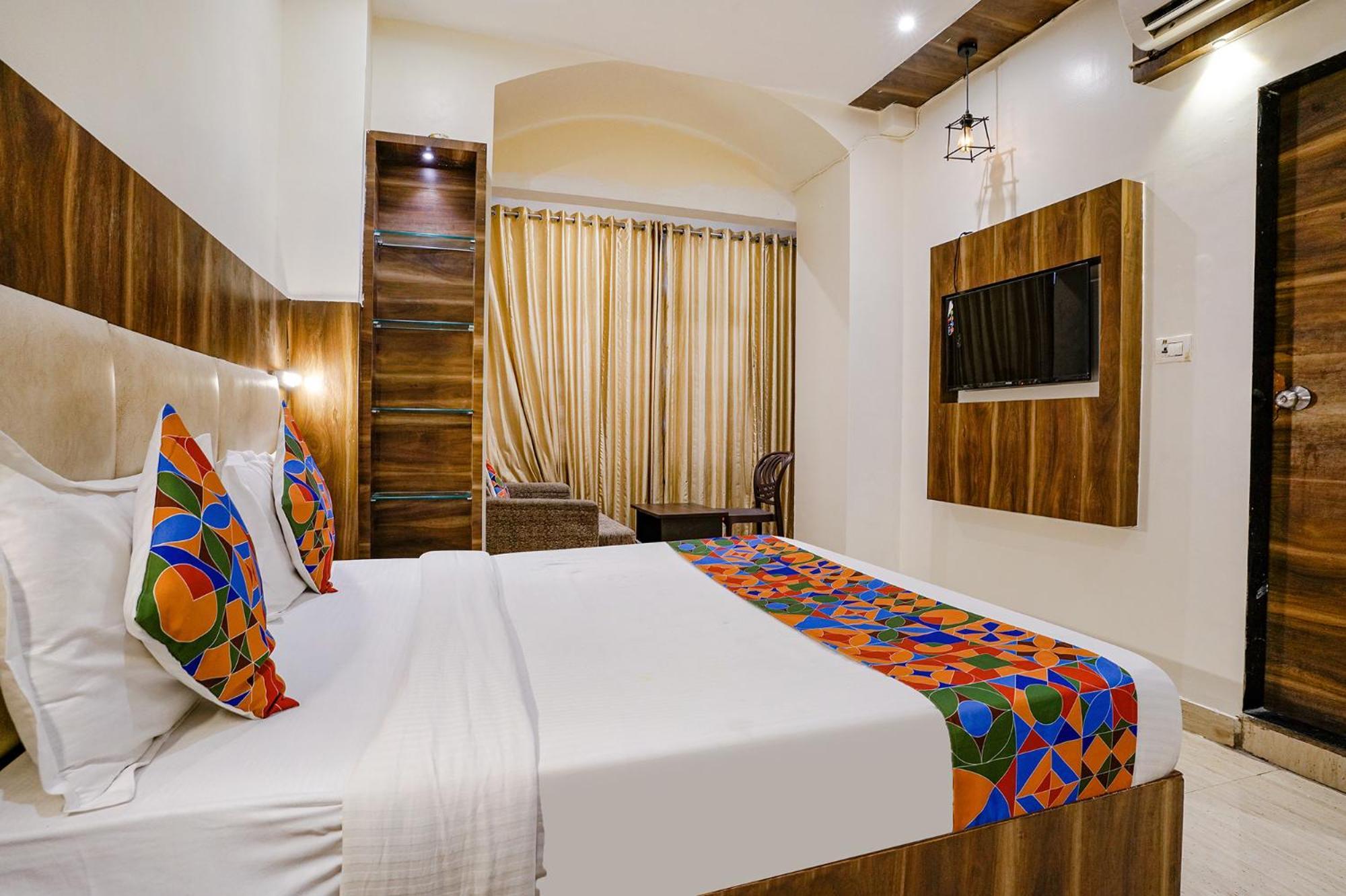 Fabexpress Abad Inn - 700M From Gateway Of India Bombay Esterno foto
