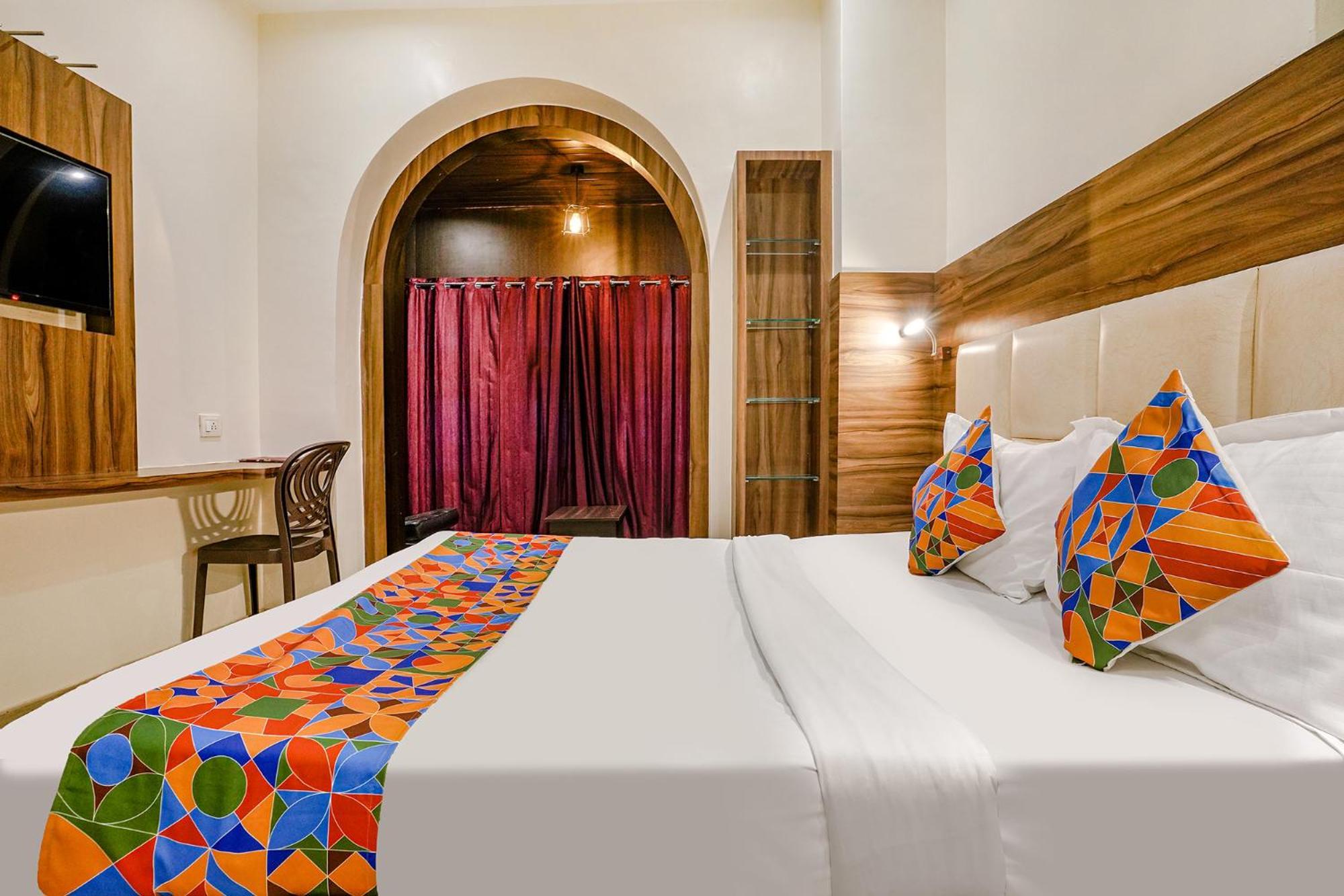 Fabexpress Abad Inn - 700M From Gateway Of India Bombay Esterno foto